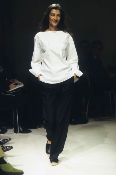 Look 2